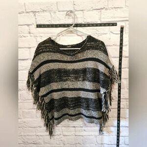Lucky Brand blk/wh stripe sweater w/ fringe on sleeves and sides Size M